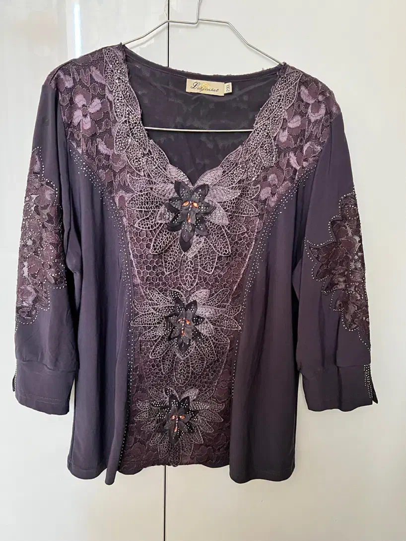 دوعددشومیز مجلسی|لباس|پرند, فاز ۰|دیوار