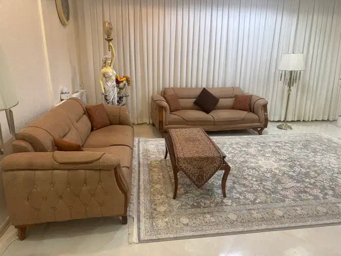 دو عدد کاناپه ۳ نفره|مبلمان خانگی و میز عسلی|مشهد, رضاشهر|دیوار
