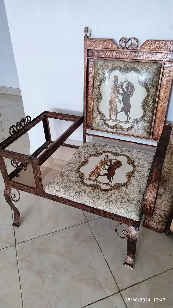 تخت کمد دراور بوفه میز تلفن جاکفشی فرفورژه تابلو|تخت و سرویس خواب|بیرجند, |دیوار