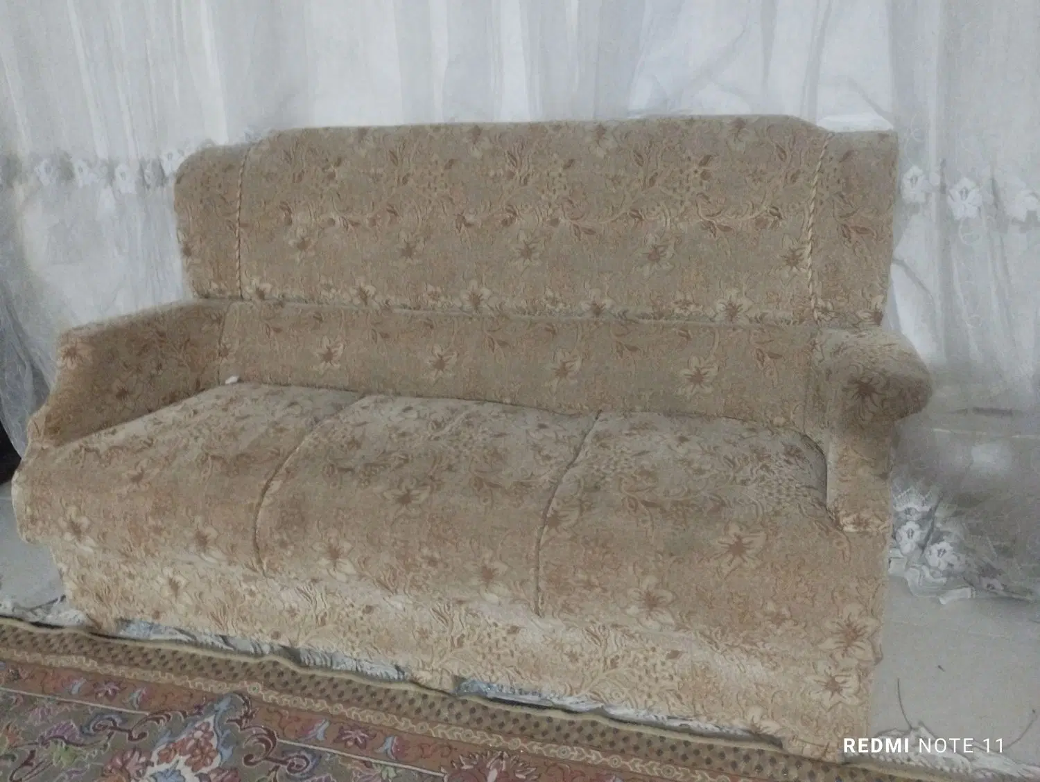 مبل|مبلمان خانگی و میز عسلی|شاندرمن, |دیوار