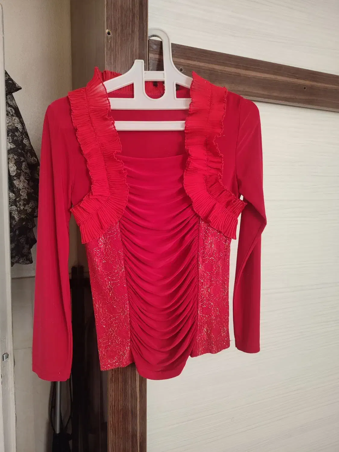 هودی‌و‌شومیز و مانتو و لباس مجلسی|لباس|شاهین‌شهر, گرگاب|دیوار