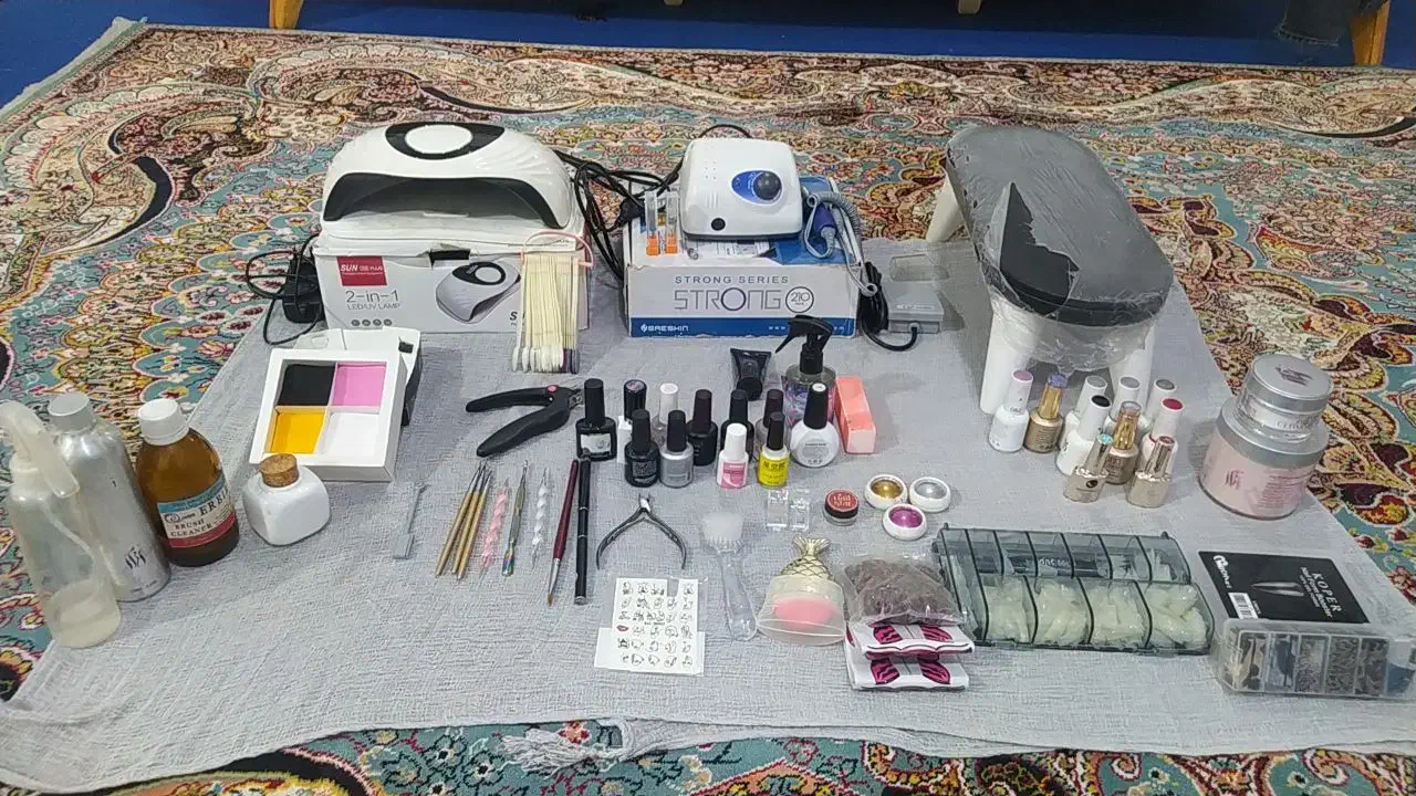 لوازم کاشت ناخن اصل|آرایشی، بهداشتی، درمانی|قم, ولیعصر|دیوار
