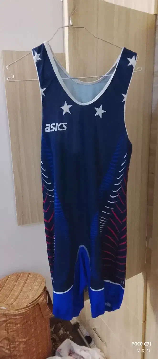 دوبند کشتی خارجی|تجهیزات ورزشی|تربت‌حیدریه, آغوی|دیوار