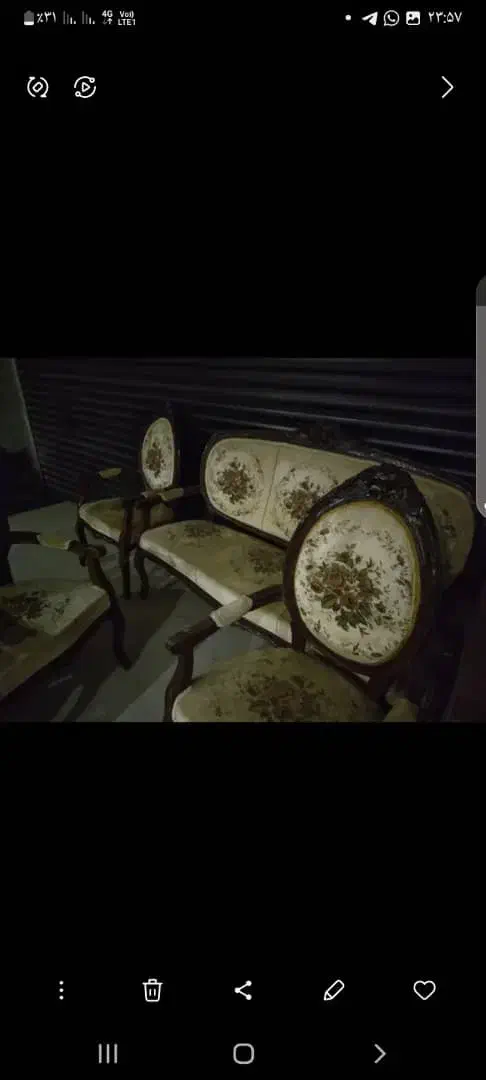 دو دست مبل استیل منبت دستساز|مبلمان خانگی و میز عسلی|اصفهان, قهجاورستان|دیوار