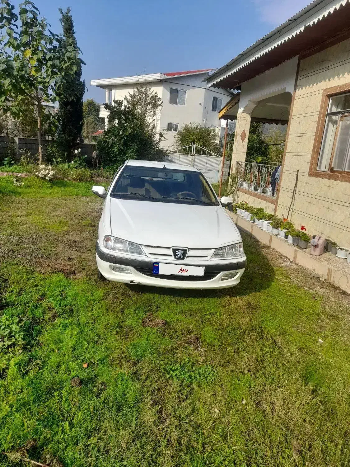 پارس مدل ۹۲|خودرو سواری و وانت|رشت, دخانیات|دیوار