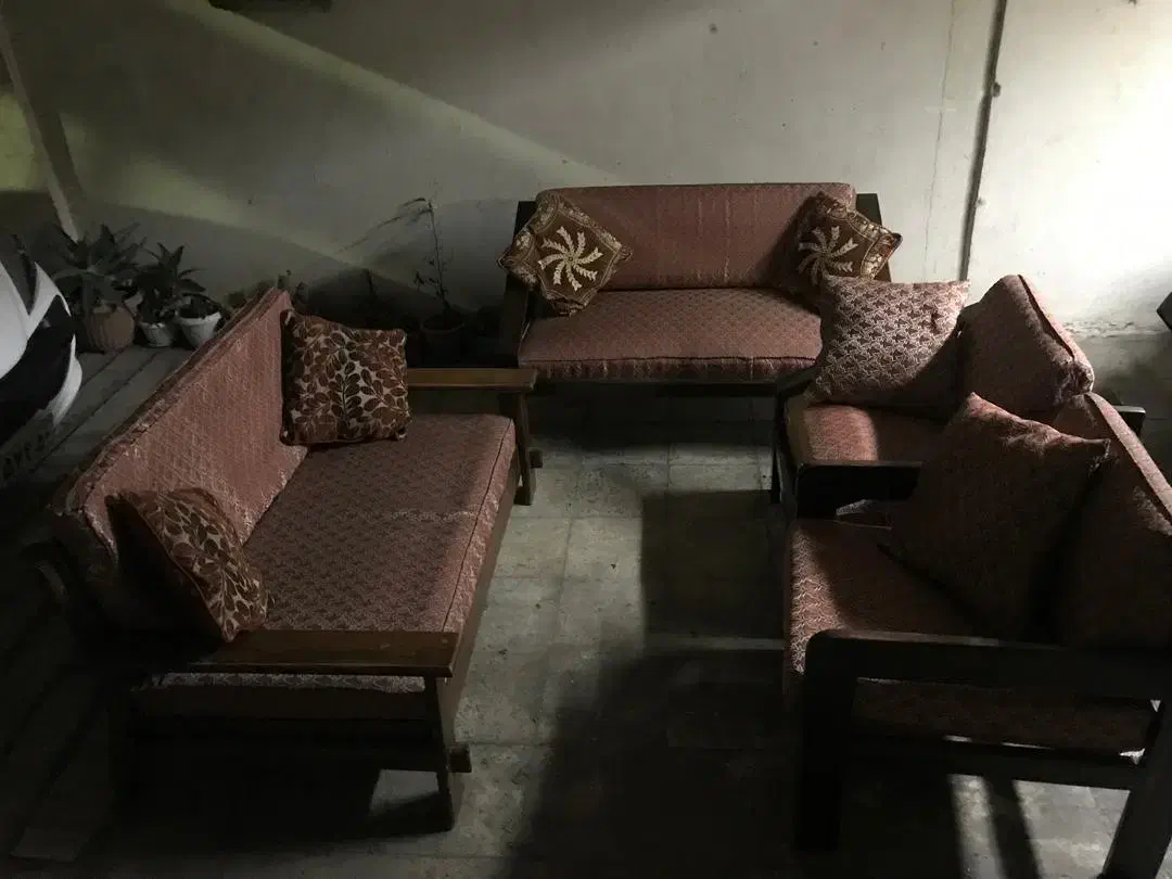 مبل|مبلمان خانگی و میز عسلی|تهران, تسلیحات|دیوار