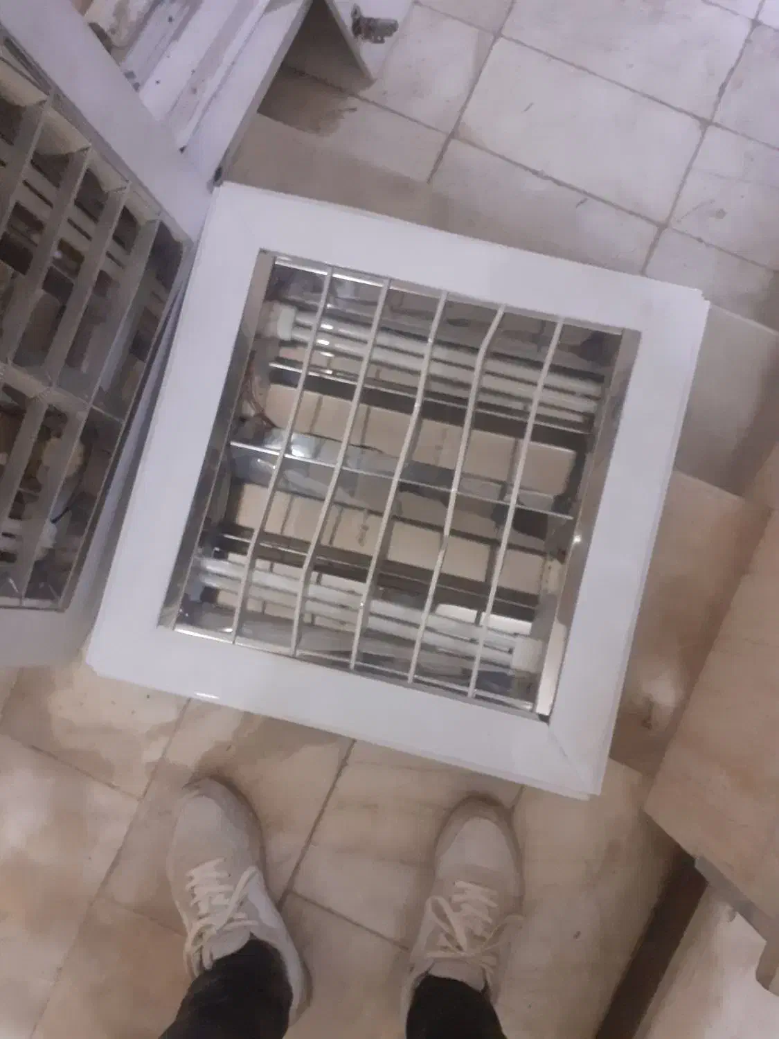 چراغ سقفی ۶۰در۶۰ تو کار|لامپ و چراغ|قزوین, |دیوار