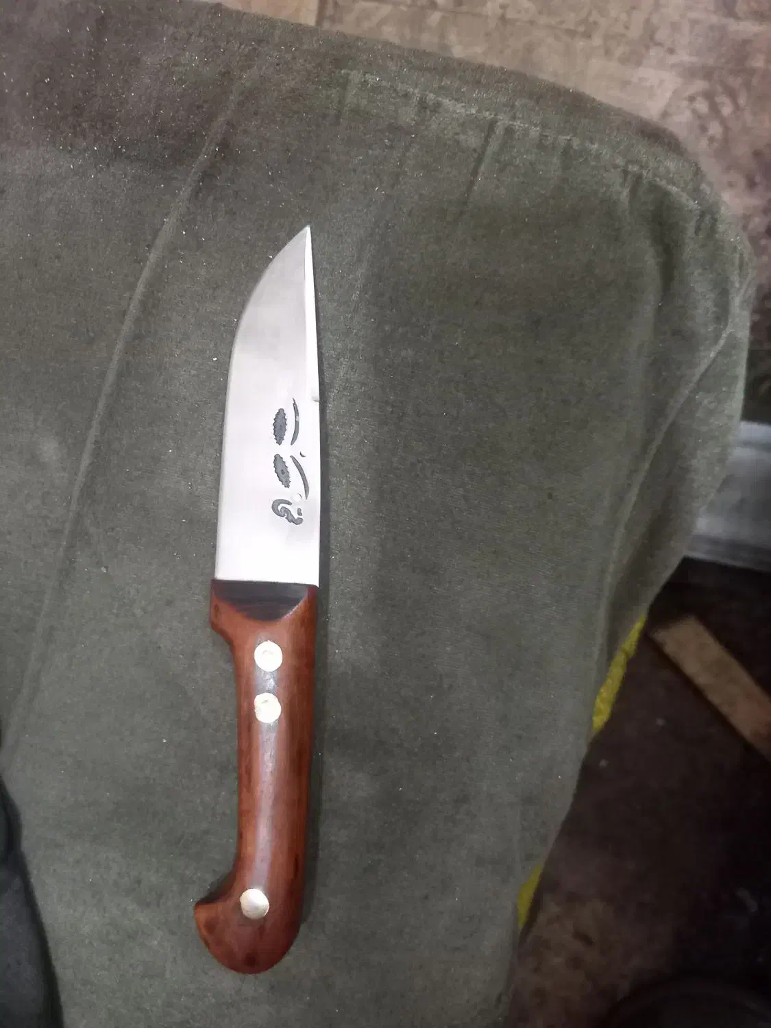 انواع چاقو با قیمت عالی به شرط آهن بر|کوهنوردی و کمپینگ|قم, رضویه|دیوار