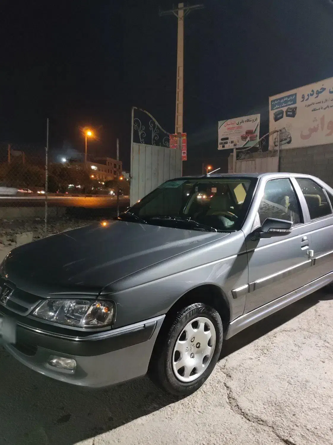 پژو پارس سال 1401 بدون رنگ درحد صفر|خودرو سواری و وانت|خرم‌آباد, |دیوار