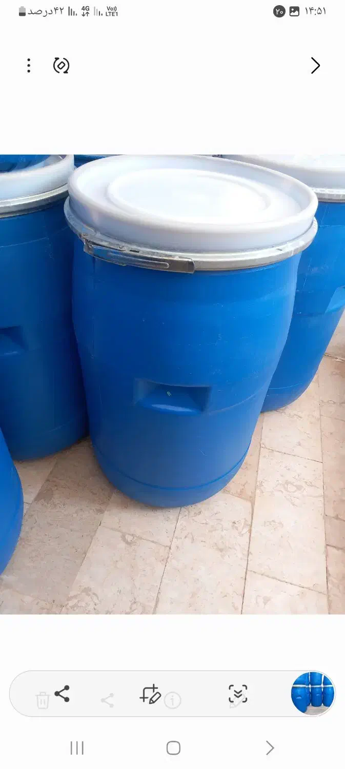 بشکه پلاستیکی|ظروف نگهدارنده، پلاستیکی، یک‌بارمصرف|بروجن, |دیوار