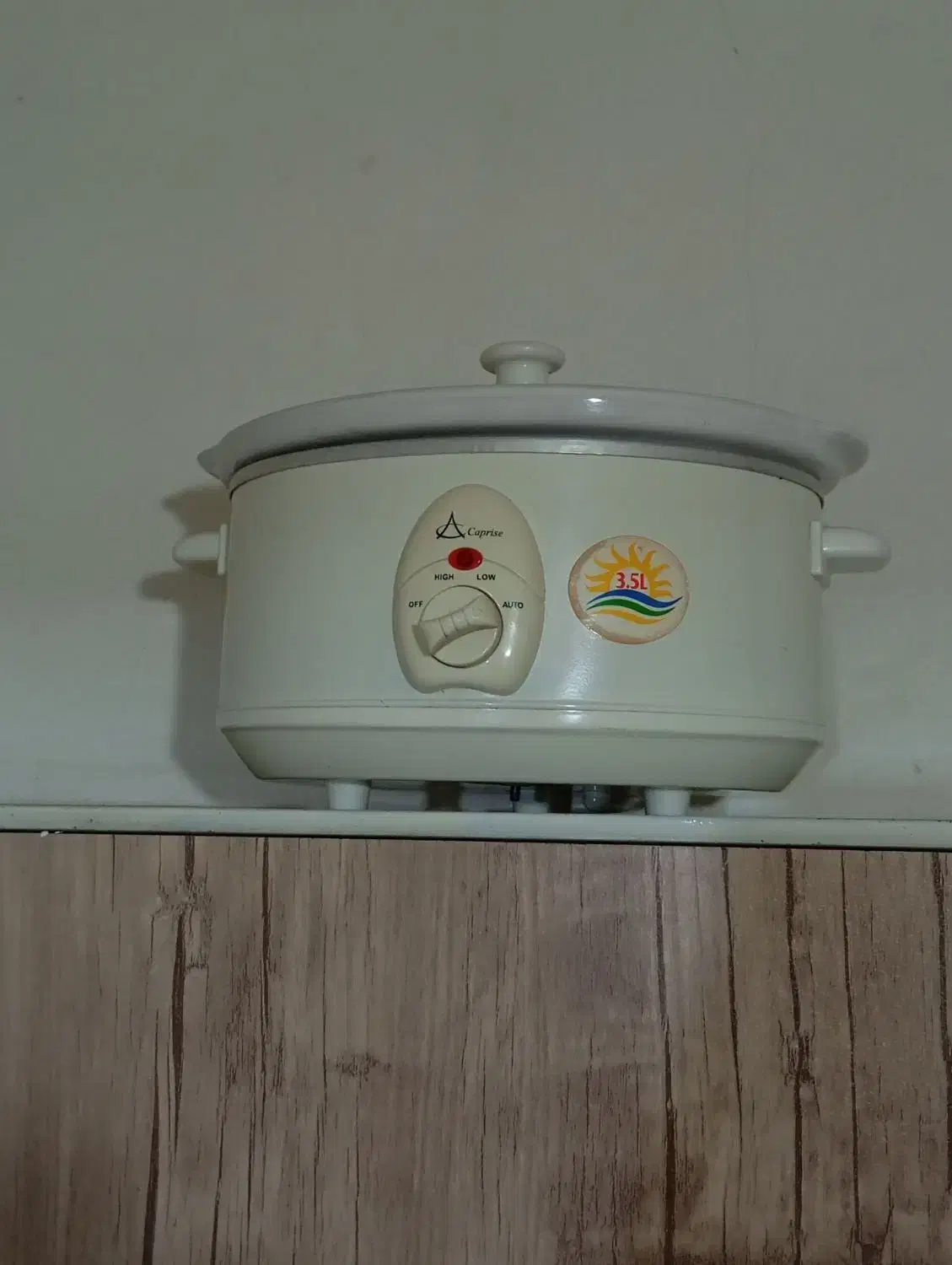 آرام پز|ظروف پخت‌وپز|ملارد, |دیوار