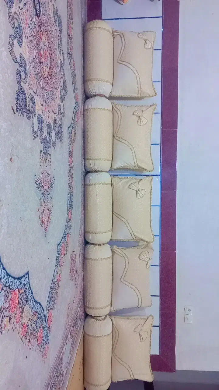 بالشت پشتی|رختخواب، بالش، پتو|یاسوج, |دیوار