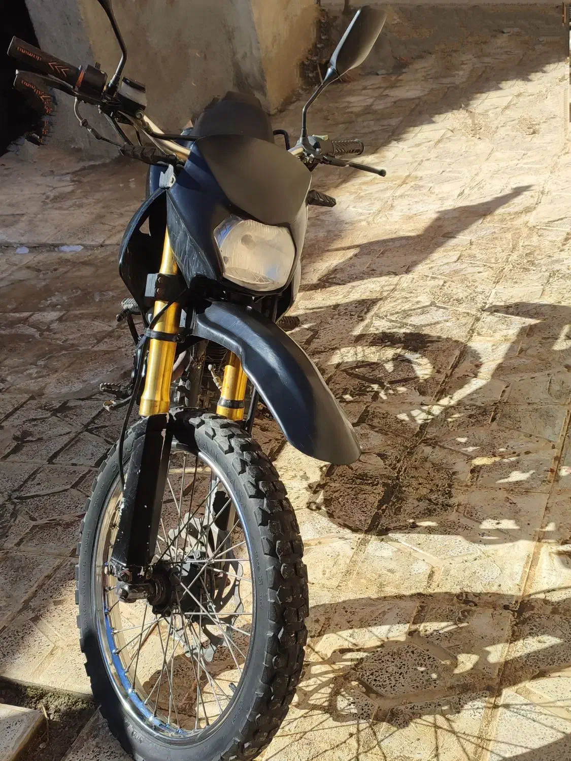 موتور تریل۲۵۰ فلات|موتورسیکلت|صحنه, |دیوار