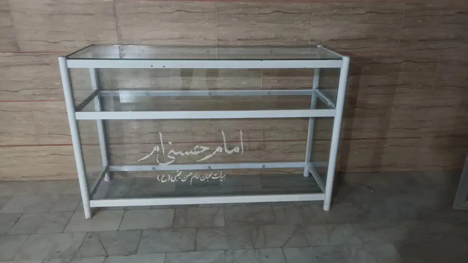 ویترین اهنی|کتابخانه، شلف، قفسههای دیواری|قزوین, |دیوار