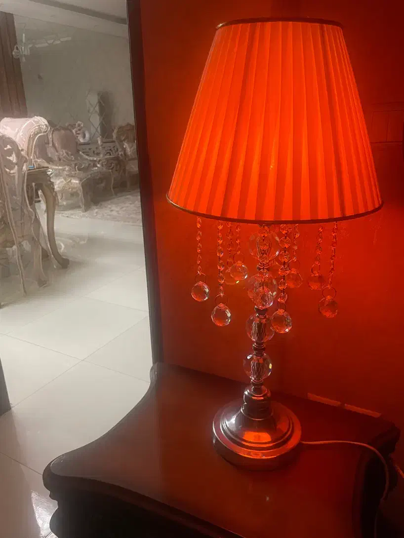 چراغ خواب|چراغ خواب و آباژور|فولادشهر, سایت صنعتی کاوه|دیوار