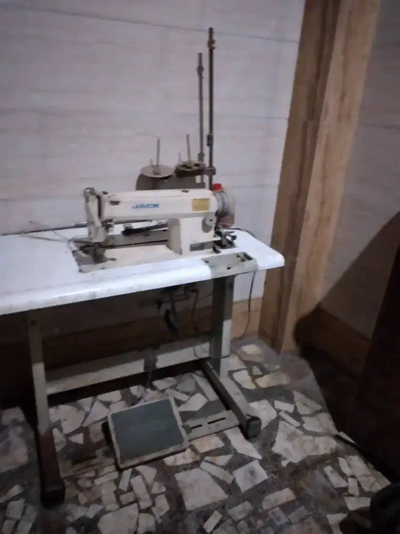 چرخ خیاطی|چرخ خیاطی و ریسندگی|رشت, سعدی (تختی)|دیوار