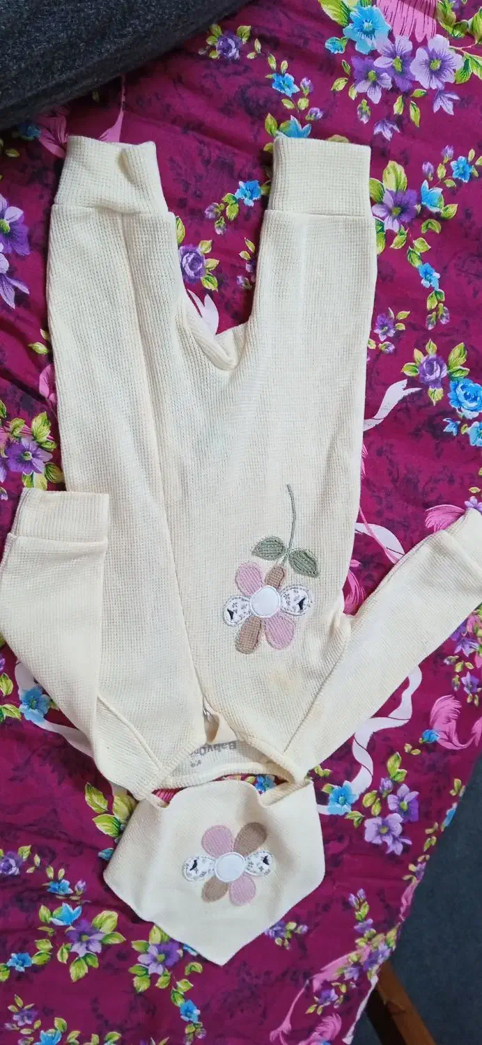 لباس نوزادی از تولد تا شش هفت ماهگی|کفش و لباس بچه|قائم‌شهر, |دیوار