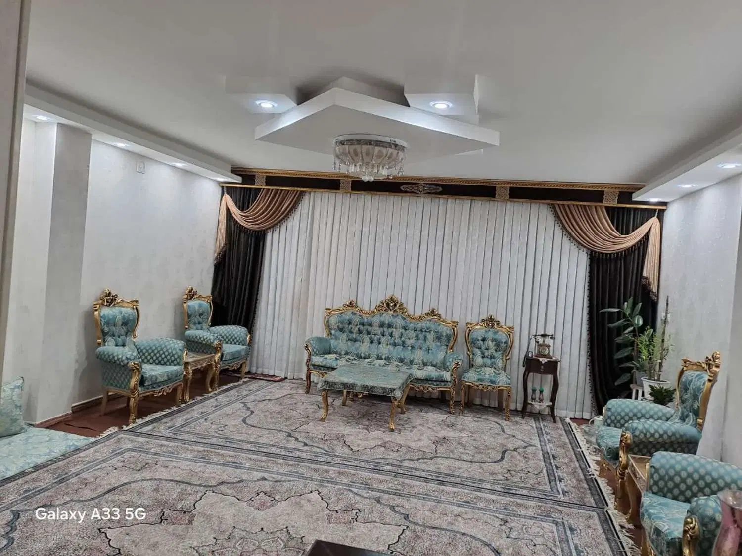 مبل|مبلمان خانگی و میز عسلی|بروجن, |دیوار