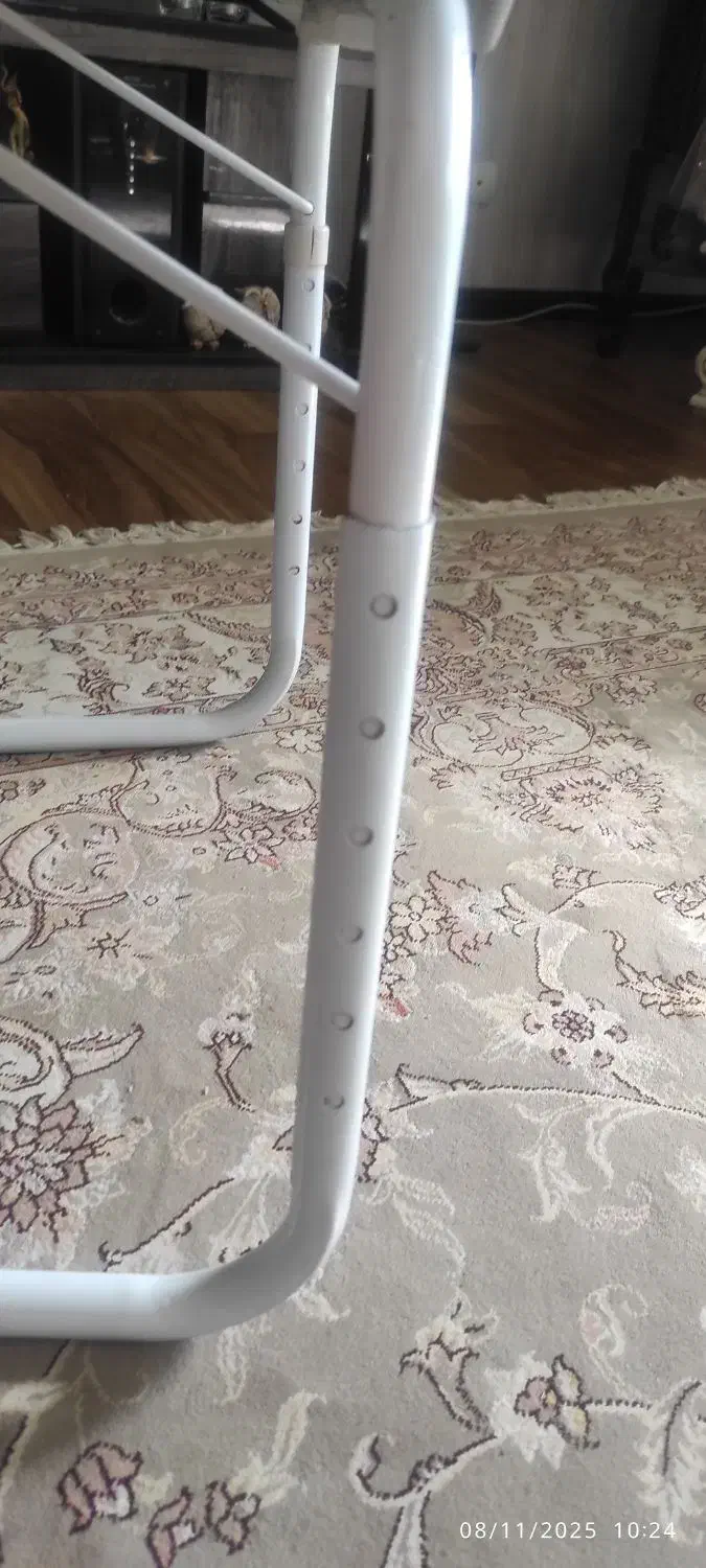 میز تیبل میت اصلی تاشو|میز تحریر و کامپیوتر|گلبهار, شهر جدید گلبهار|دیوار