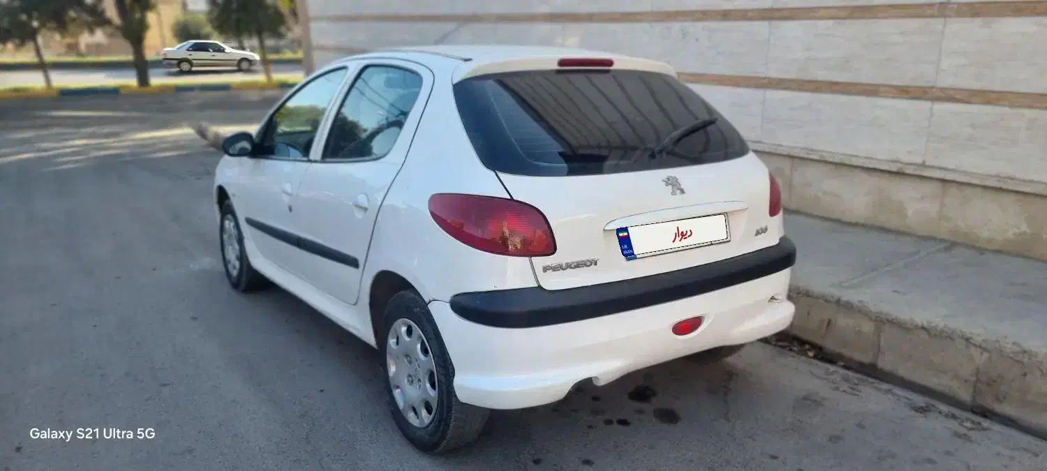 ۲۰۶ مدل ۸۸ به رنگ سفید تیپ ۳|خودرو سواری و وانت|دورود, |دیوار