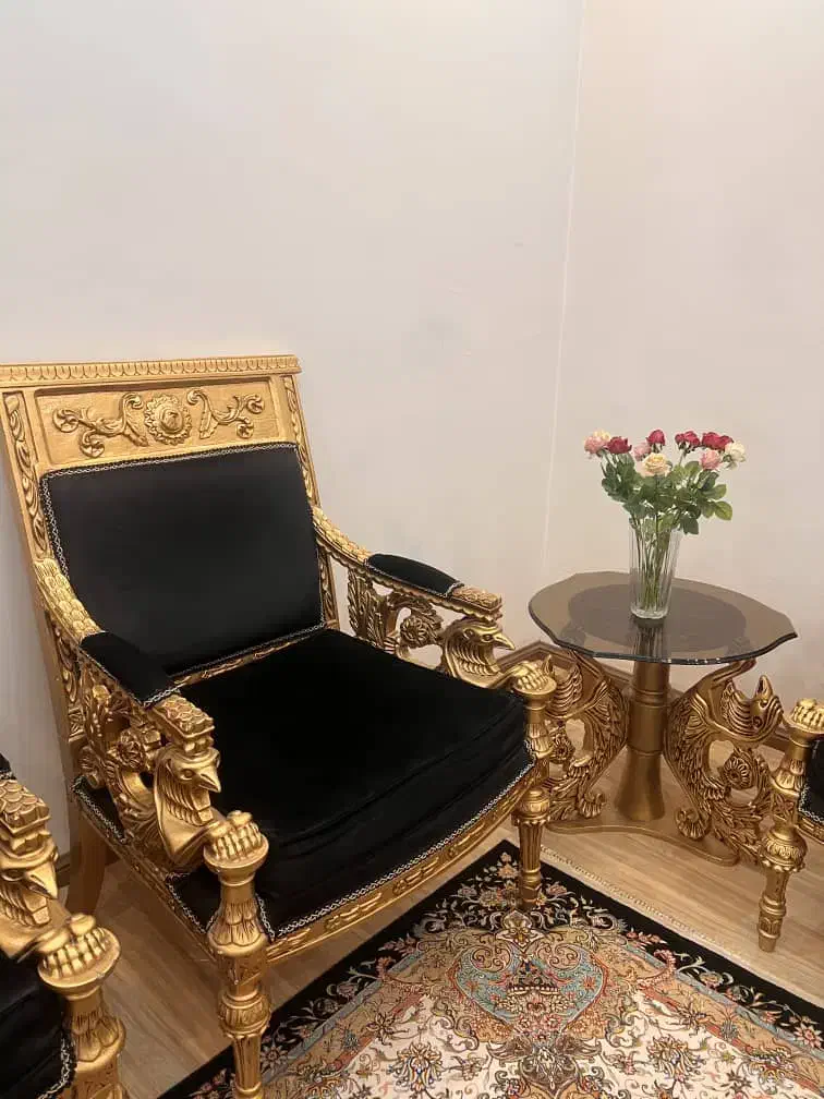 مبل سلطنتی کلکسیونی نو نو به همراه میز ناهار خوری|مبلمان خانگی و میز عسلی|تهران, بوستان چیتگر|دیوار