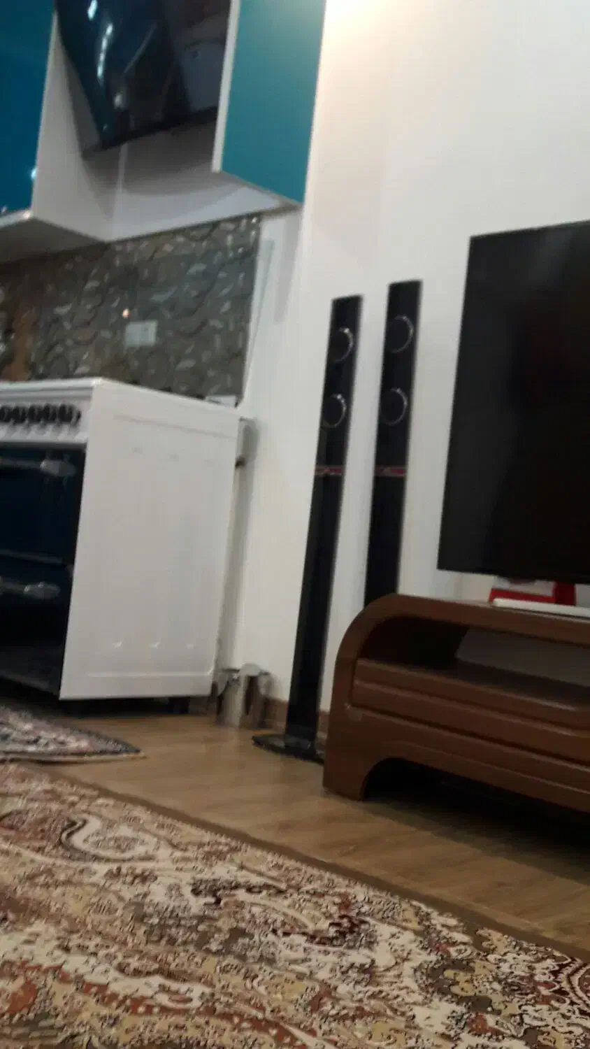 باند اسپیکر سینما خانواده|سیستم صوتی خانگی|قم, نخودی|دیوار