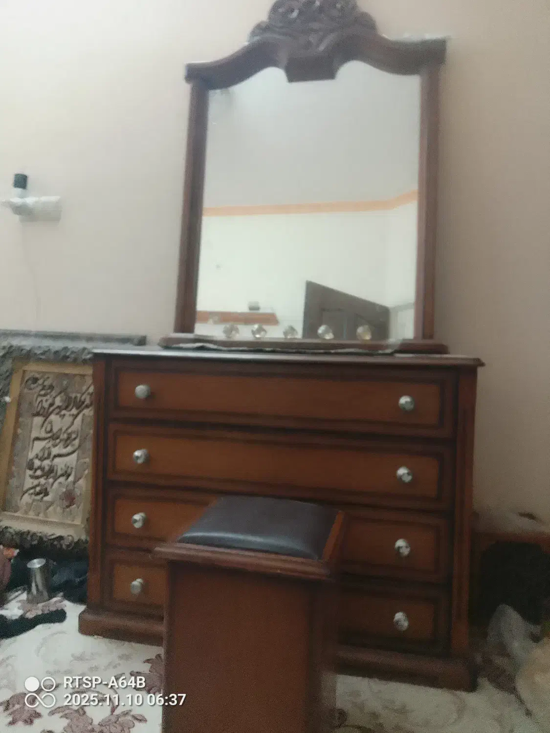 سرویس خواب|تخت و سرویس خواب|یزد, |دیوار