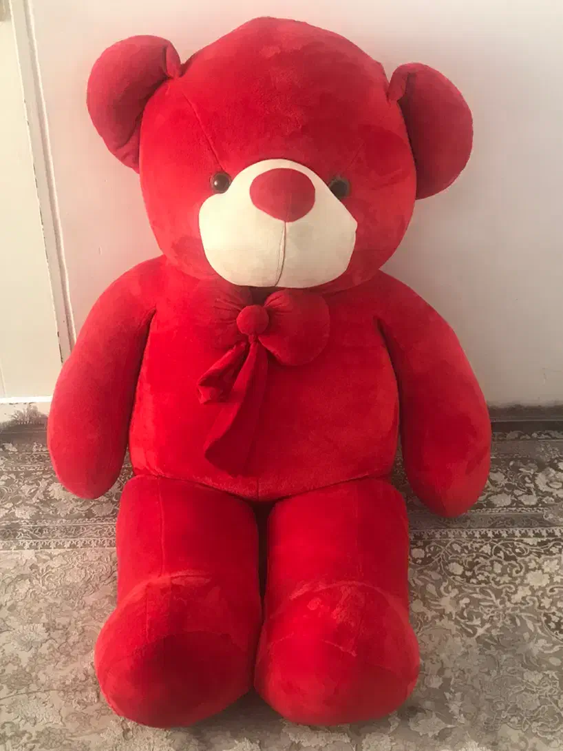 عروسک بزرگ|اسباب‌بازی بچه|پاکدشت, حصار امیر|دیوار