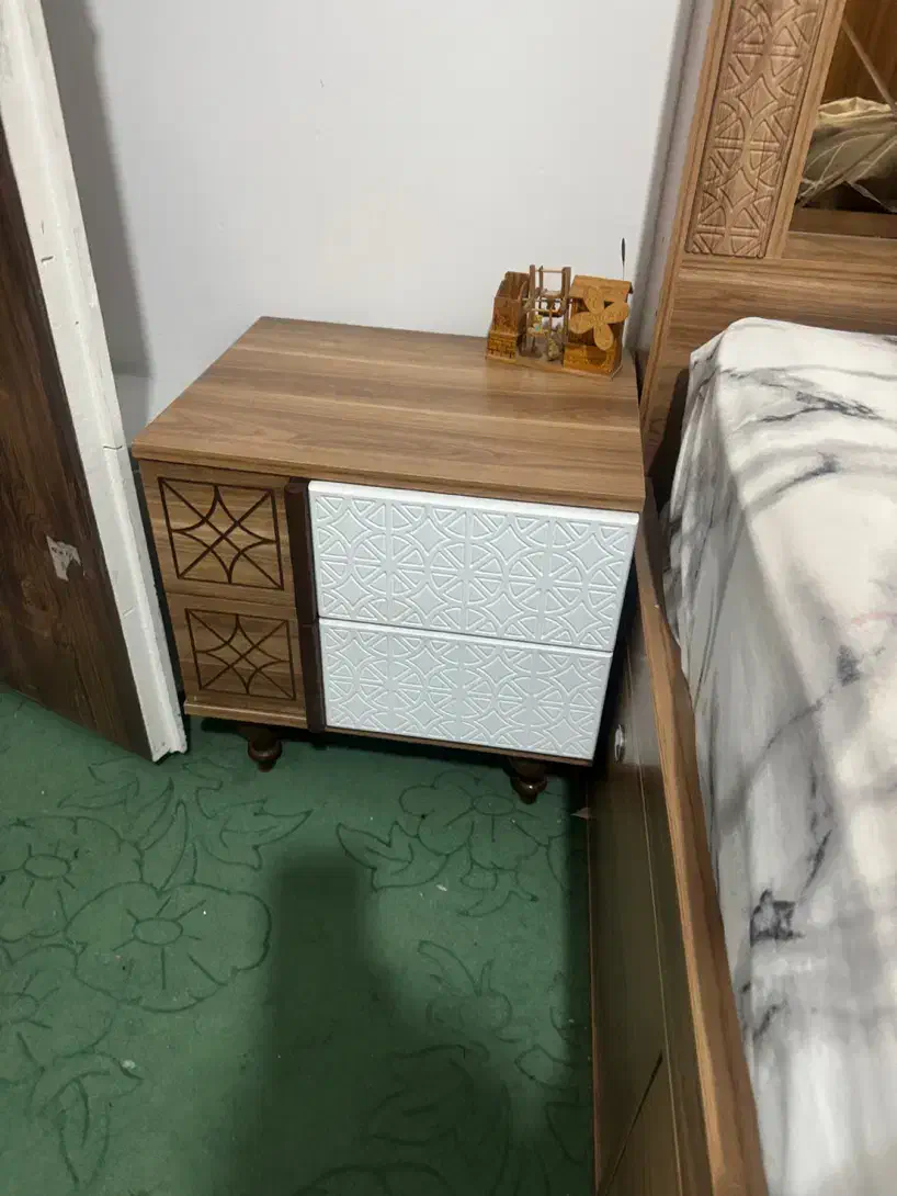 سرویس خواب|تخت و سرویس خواب|سیرجان, |دیوار