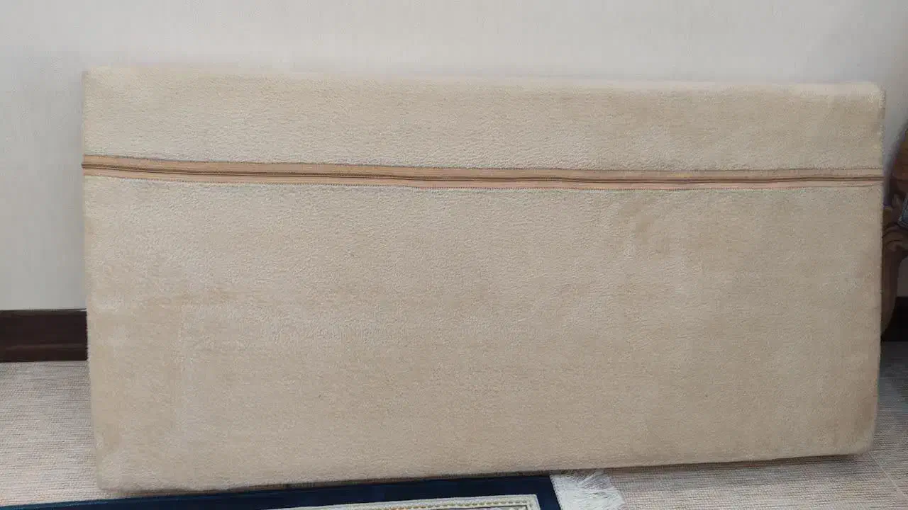 پشتی|پشتی|فولادشهر, B5|دیوار