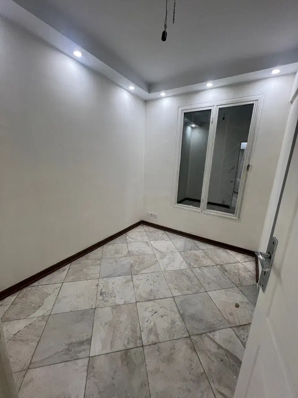 ۴۰متر یکخواب ۱۲ساله فول تکواحد