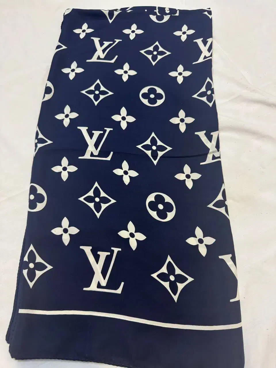 تمامی کارهای تخفیف خورده ۲۶۸ت و عمده ۲۲۰ت|لباس|اصفهان, جاوان|دیوار