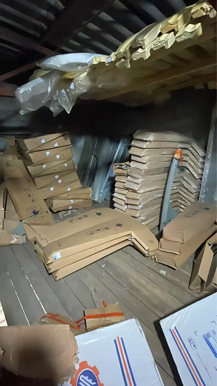 لوازم بدنه ماشین های ایرانخودرو و سایپا رنگی و خام|قطعات یدکی و لوازم جانبی|رشت, هلال احمر|دیوار