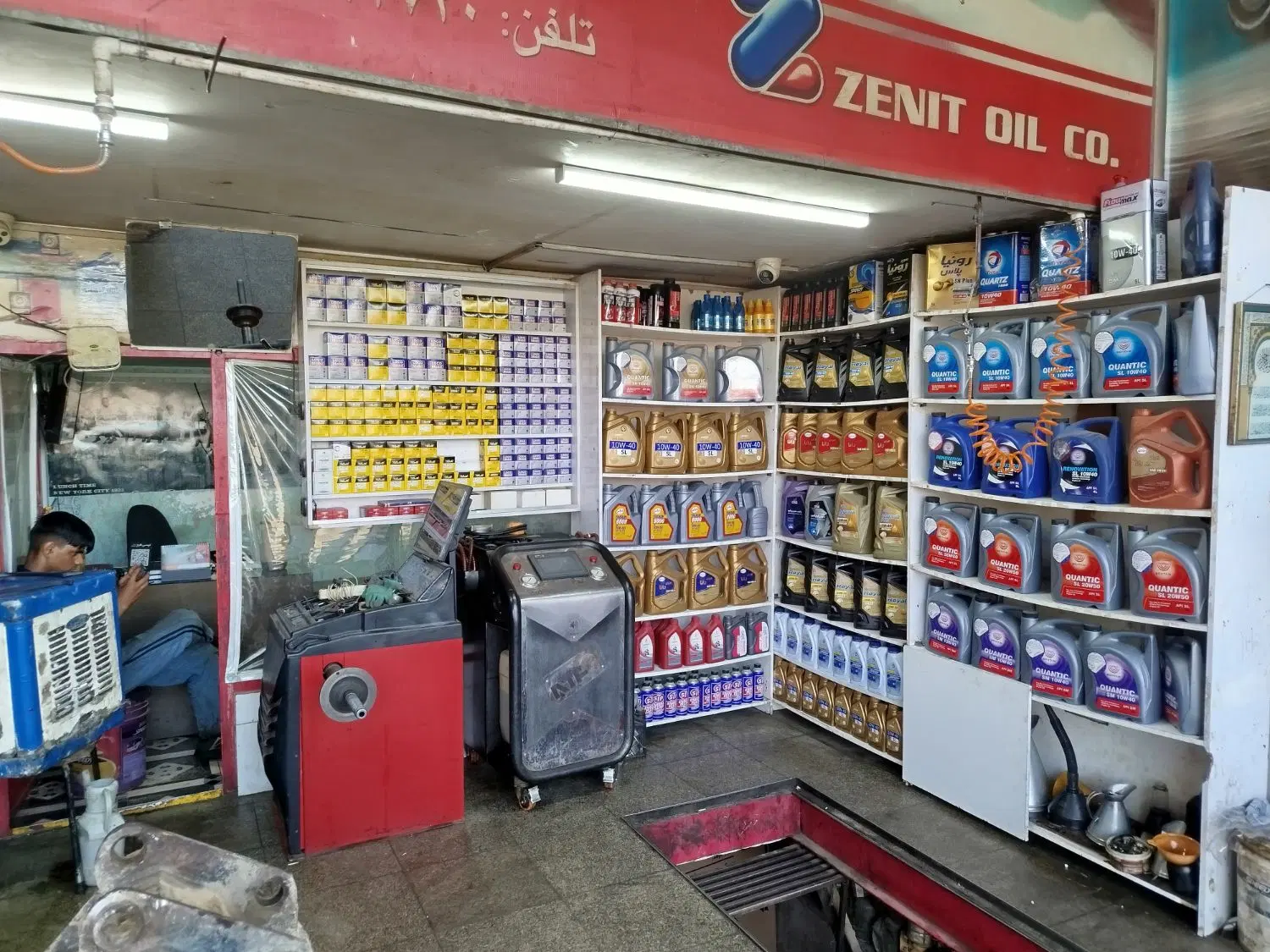 تعویض روغن به نرخ مصرف کننده|خدمات خودرو و موتورسیکلت|مشهد, پورسینا|دیوار