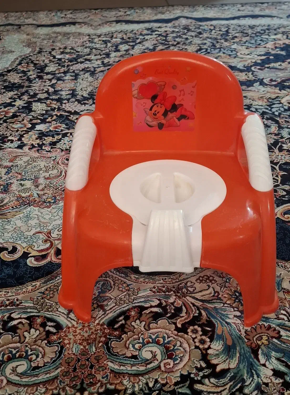 صندلی توالت بچه گانه سالم وتمیز|تخت و صندلی بچه|ساری, |دیوار