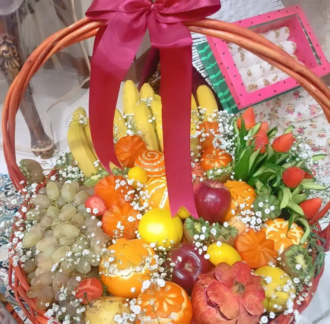 میوه آرایی و تزیین هندوانه شب یلدا|خدمات پذیرایی، مراسم|قزوین, |دیوار