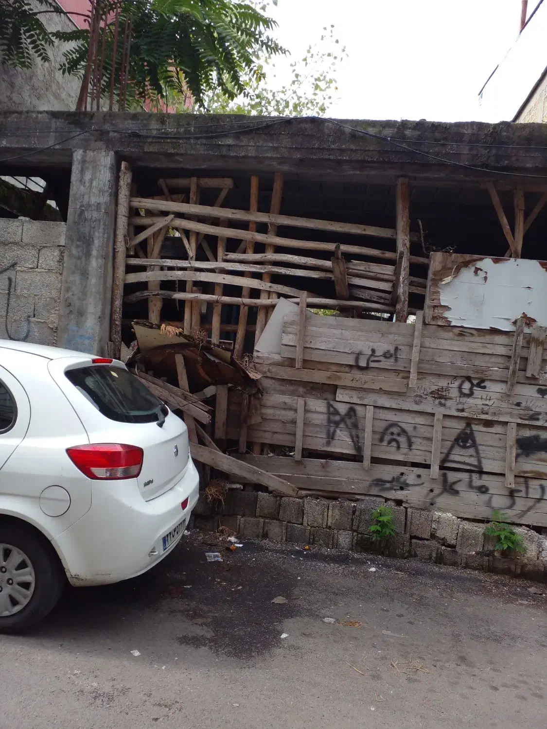 نیمه کاره با علمک گاز پشت خوابگاه دهکده|فروش زمین و ملک کلنگی|رشت, پل تالشان|دیوار