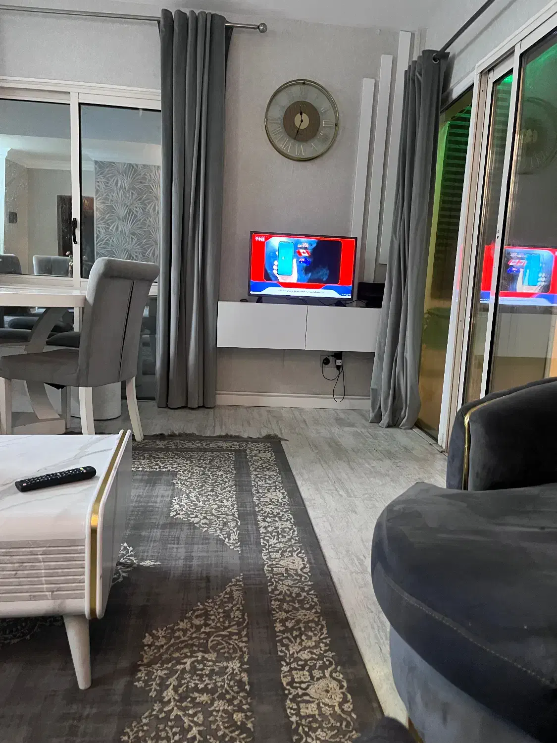 همخونه خانم|اجارهٔ آپارتمان|کیش, |دیوار