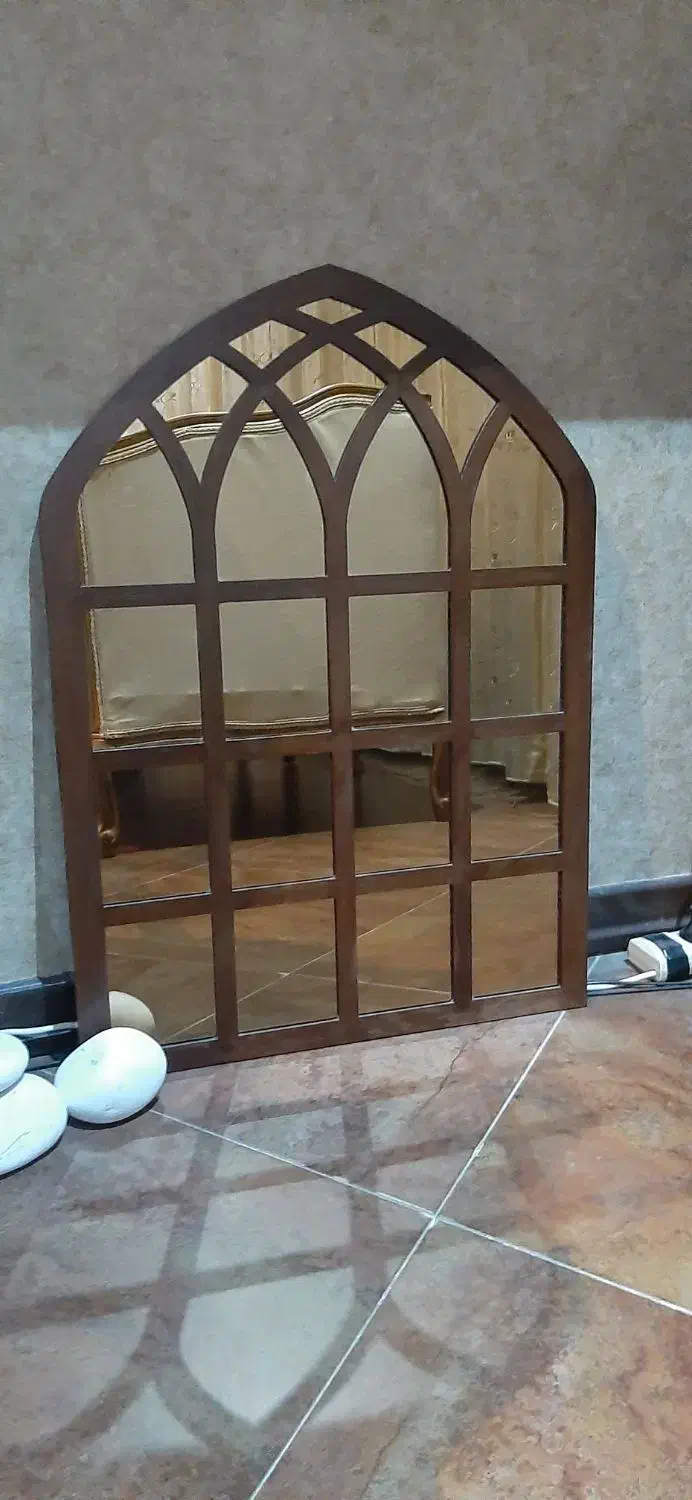 آیینه برنز|آینه|قدس, شهرقدس|دیوار