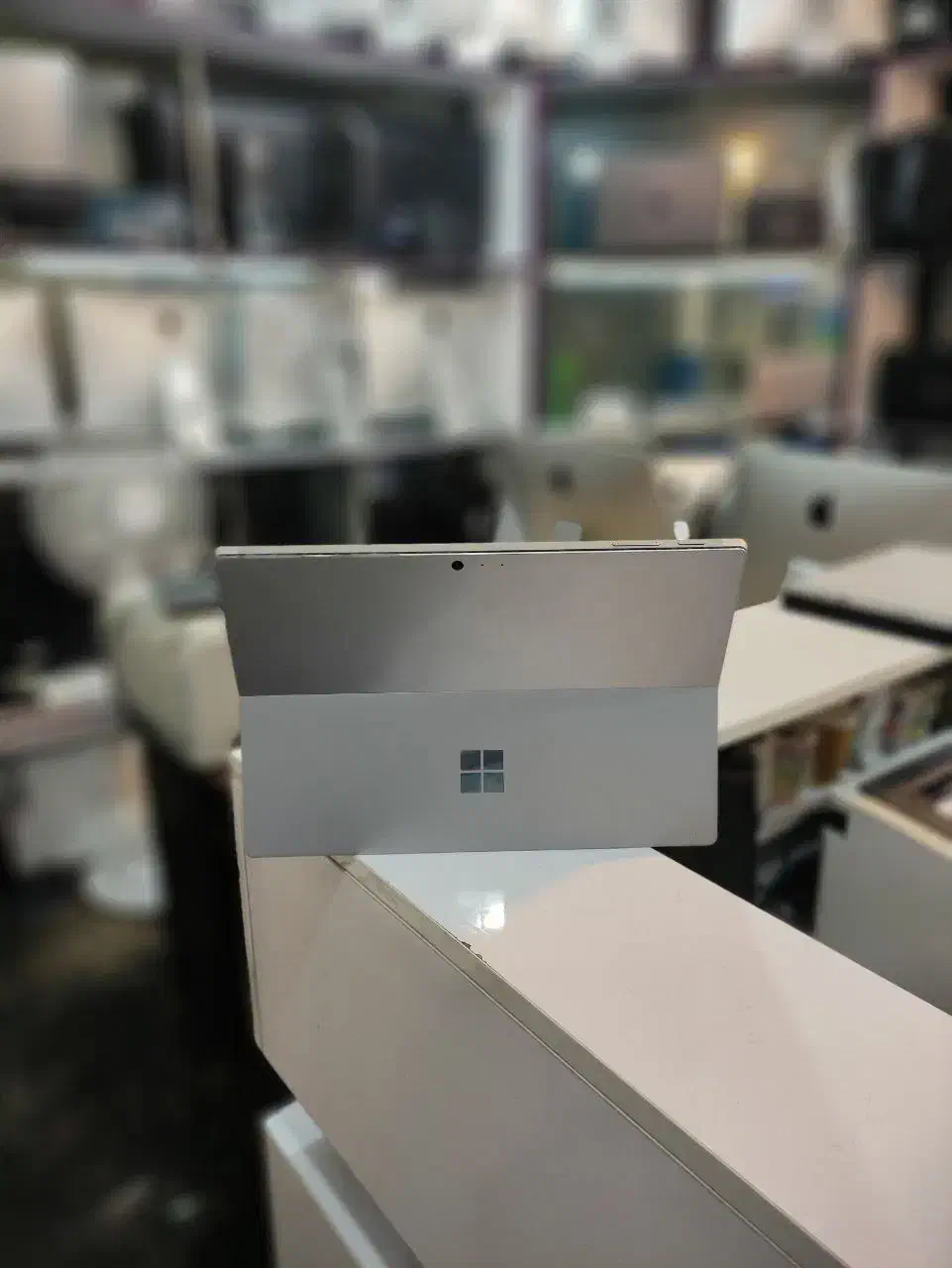 Surface pro 7|رایانه همراه|تهران, فلسطین (میدان انقلاب)|دیوار