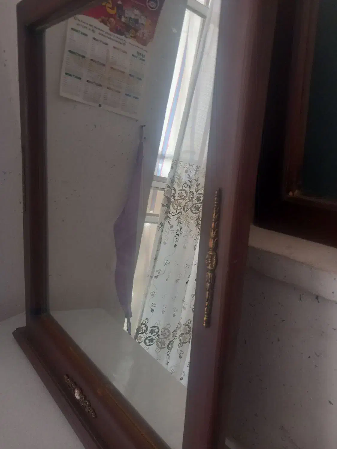 اینه|آینه|مرودشت, فیروزی|دیوار