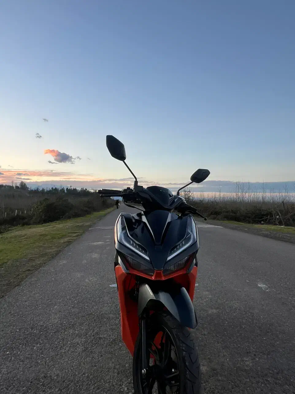 کلیک 150  1403|موتورسیکلت|شفت, |دیوار