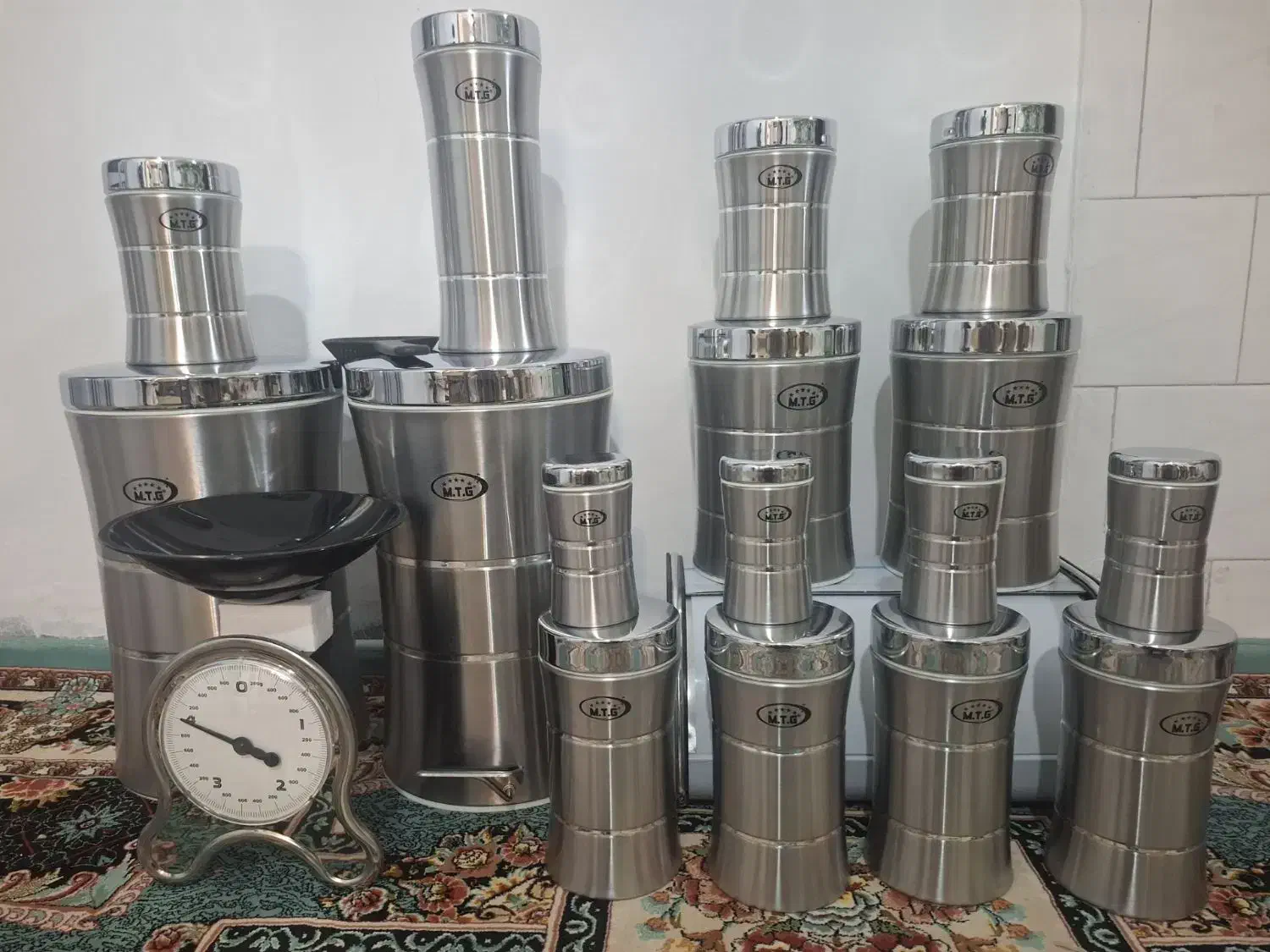 وسایل جهیزیه خانه|ظروف پخت‌وپز|جوین, |دیوار