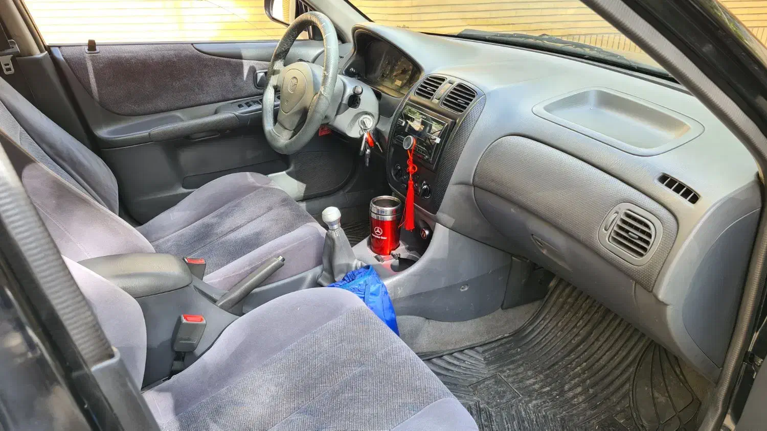 مزدا 323 دنده‌ای، مدل ۱۳۸۱|خودرو سواری و وانت|تهران, سهروردی|دیوار