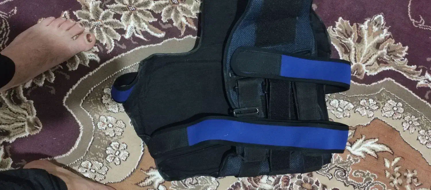 کمربند طبی، برای شکستگی کمر، دیسک کمر وغیره|کیف، کفش، کمربند|باغ بهادران, |دیوار