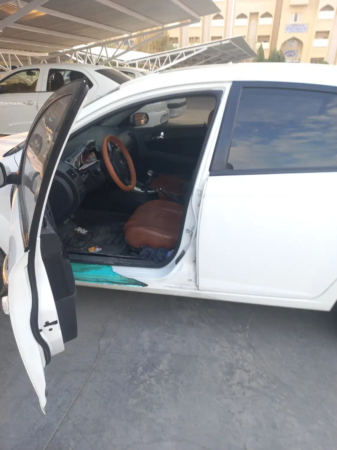 خودروی برلیانس h330 اتومات|خودرو سواری و وانت|قم, دانشگاه قم|دیوار