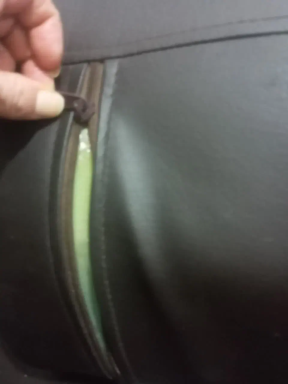 مبلمان اداری چرم مالزی اصل اورجینال|مبلمان اداری|تهران, نیروی هوایی (پیروزی)|دیوار