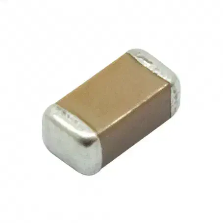 خازن ۱۰ میکرو فاراد ۱۲۰۶ ۵۰ ولتی SMD|عمده‌فروشی|تهران, جمهوری|دیوار