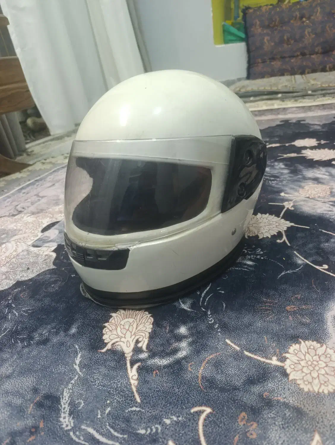 کلاه کاسکت|قطعات یدکی و لوازم جانبی|بردسیر, |دیوار