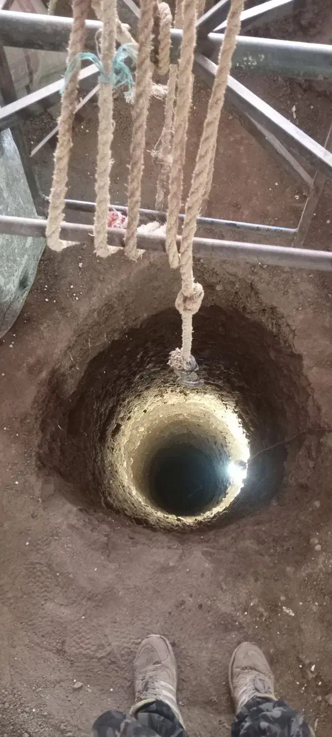 چاه کن.حرفه ای|خدمات پیشه و مهارت|الشتر, |دیوار